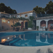 ÇEŞME HAVUZ TEMİZLİĞİ